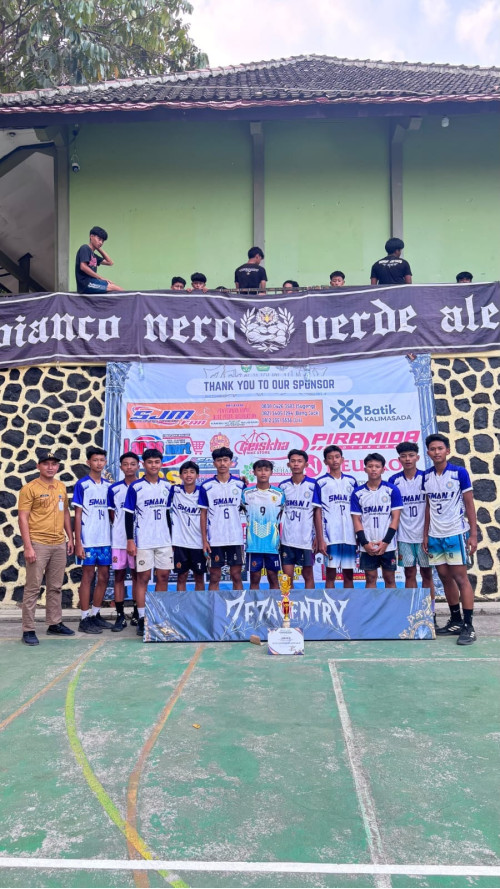 Tim Voli Putra SMANGUN Raih Prestasi dalam SMANSAGO School Fest