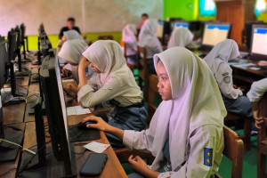 Kegiatan Asesmen Nasional SMA Negeri 1 Nguntoronadi Tahun 2024