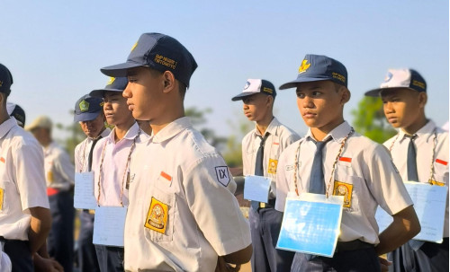 Kegiatan Masa Pengenalan Lingkungan Sekolah (MPLS) Tahun Ajaran 2024/2025 di SMA Negeri 1 Nguntoronadi